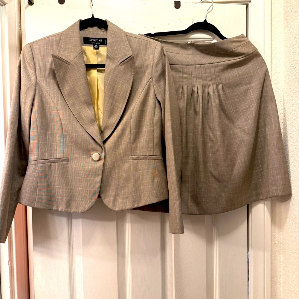 Signature Larry Levine Plaid Blazer